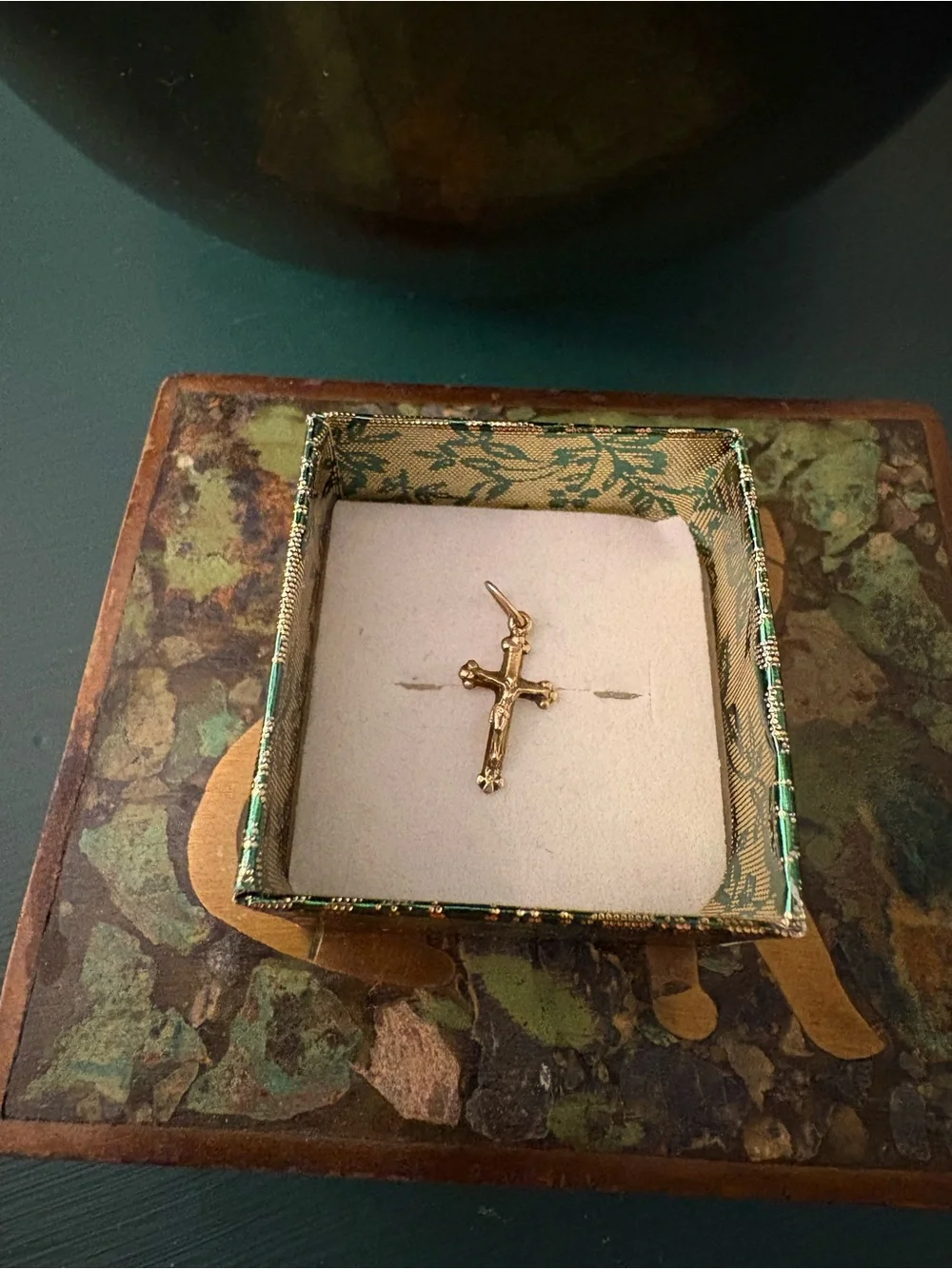 10k Yellow Gold Cross Pendant Charm